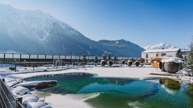 Hotel_Buchau_teich winter