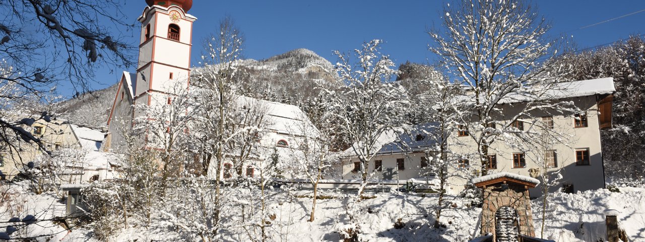 Kramsach im Winter - Mariathal Basilika, © Alpbachtal Tourismus / B. Berger