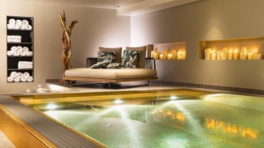 Hotel Das Innsbruck 24/7 Golden Pool