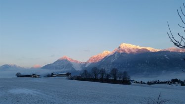 Sonnenaufgang im November, © Oberlechner