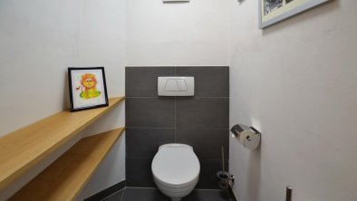 Ferienwohnung Stubaier Herzblut separate Toilette