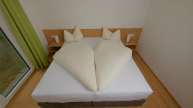 Schlafzimmer Bett