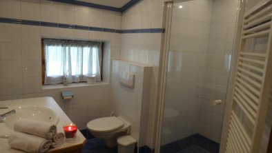 App 1 - Badezimmer ensuite