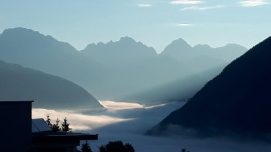 Blick ins Gurgltal im Herbst