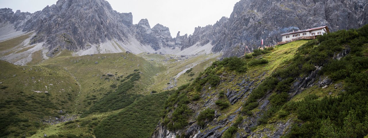 Steinseehütte in den Lechtaler Alpen, © Tirol Werbung/Dominik Gigler