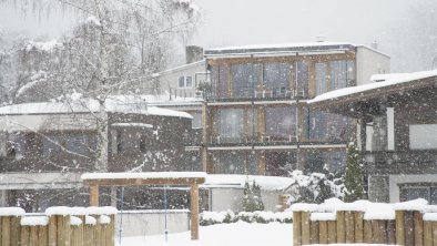 Außenansicht Seeresidenz Thiersee Winter, © Seeresidenz Thiersee GmbH