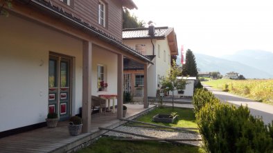 28 Malvasia Apart_Stumm_Zillertal_Erntedankprozess