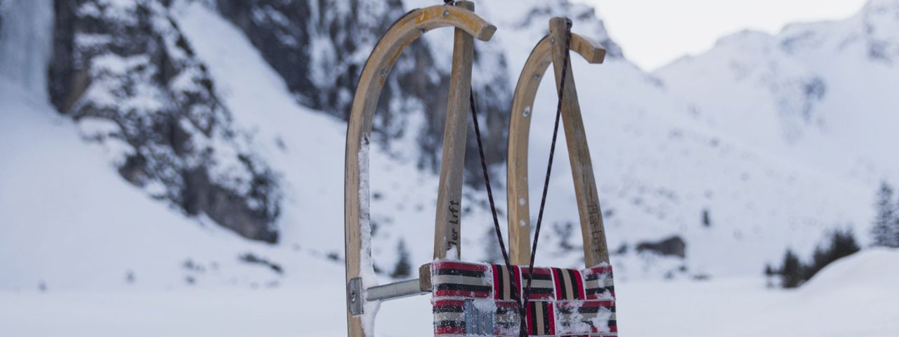 Rodeln in Tirol, © Tirol Werbung/Bert Heinzlmeier