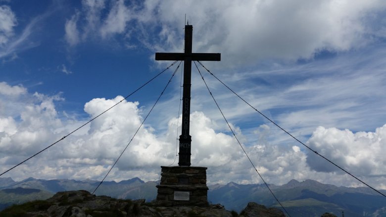 Am Heimkehrerkreuz.
, © TVB Osttirol, Isep CK