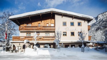 Gasthaus Hotel Dresch Erl im Winterkleid, © Isabella Anker