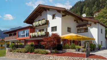 Hotel_Sonnleiten_Dorf_23b_Bruck_08_2022_Haus_