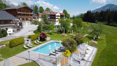 Söll-Landhaus-Ager-Garten-mit-Freischwimmbad, © Landhaus Ager/Hans Ager