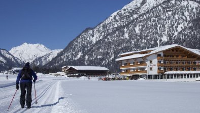 Hotel Bergland - direkt an der Loipe gelegen, © Hotel Bergland