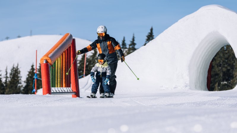 2023-skicircus-familie-c-mia-knoll-30, © saalbach.com, Mia Knoll