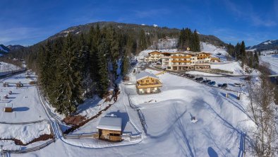 Berghof-Winterpanorama-2