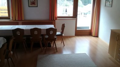 Ferienhaus_Zentral_Esszimmer