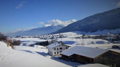 Hell Hof - Winteraussicht