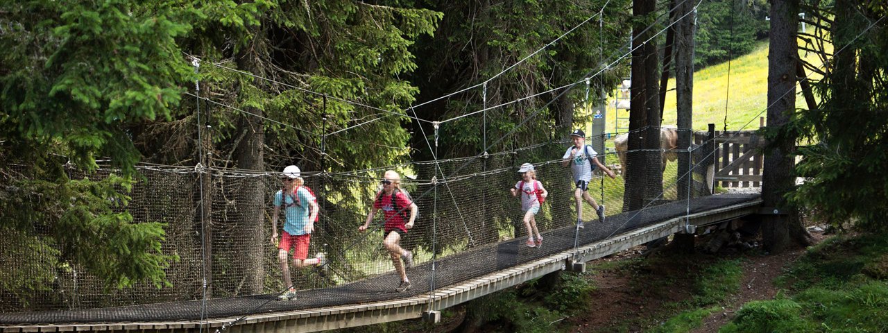 Eingang zu den Bäumelhäusern, © Tirol Werbung/Frank Bauer