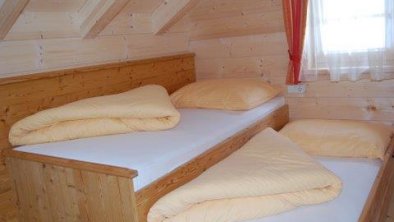 Achenseer Hüttendörfl - Schlafzimmer mit Schublade