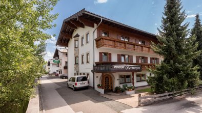 Pension_Obermoser_Bruggbaeckweg_7_St_Johann_Haus_a