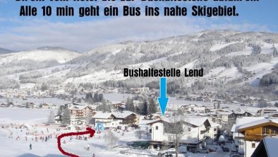 mit Ski zur Bushaltestelle