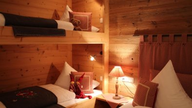 5 FamilienZimmer mit Stockbett