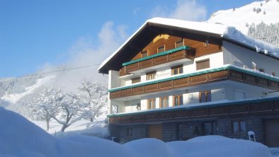 Haus Bergfrieden im Winter