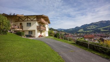 Haus_Krimbacher_Hoelzlwinkl_16_Kirchberg_Haus_auss