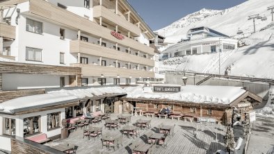 Hotel mit Almhütte