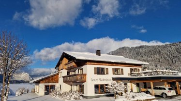 Alpenchalet-Vils.tirol Aussenansicht Winter, © Andreas Heiss