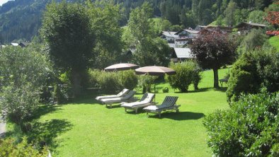 Pension_Hinterseer_Kitzbühel_Garten2