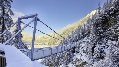 Hängebrücke am Burgstein Winter