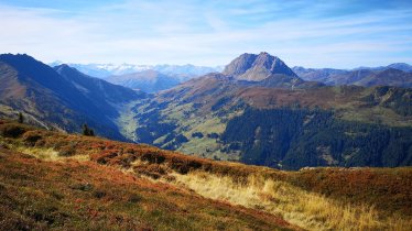 Schwarzkogel mit Blick zum Rettenstein, © AschauerHof