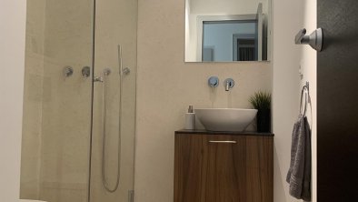 Badezimmer 2 / WC 2