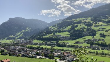 Eberharter Margit, Zillertal, Aussicht Sommer 2