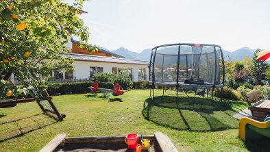 Kinderspielplatz im Garten