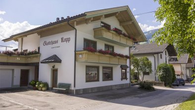 Gaestehaus_Kopp_Siedlungsweg_1_Stumm_Haus_aussen