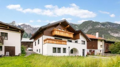 Alpenlodge Pettneu Lodge XL, © bookingcom