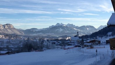 Aussicht vom Haus auf Going, Skilift und Skischule, © Roswitha Aschaber