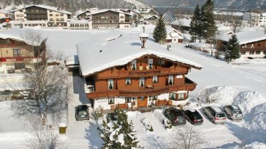 Landhaus Karwendel - Hausansicht im Winter