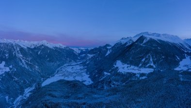 Umhausen Ortsaufnahme Winter, © Ötztal Tourismus