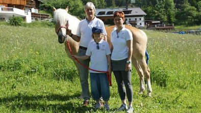 Ihre Gastgeber Familie Walter - Hof am Arlberg