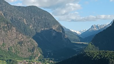 herrliche Ausblicke ins Ötztal