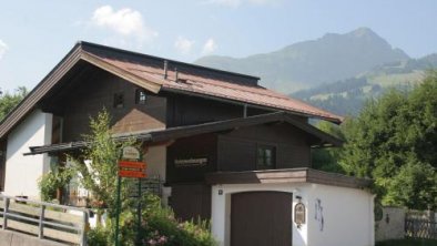 Apartment in St Johann in Tyrol with a garden, © bookingcom