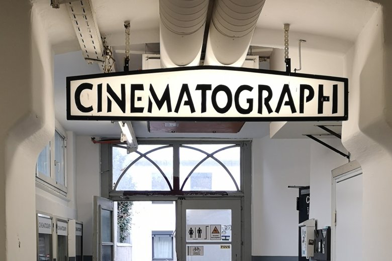 Das Alternativ-Kino &bdquo;Cinematograph&ldquo; in Innsbruck., © David Schuchter/Anna Pichler