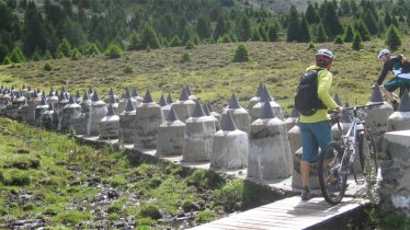 Bikeschaukel Etappe 01: Panzersperre am Plamort, © Tirol Werbung/Esther Wilhelm