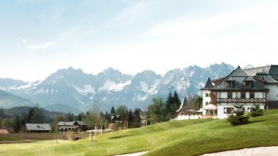 Resortansicht mit Golfplatz, © A-ROSA Kitzbühel