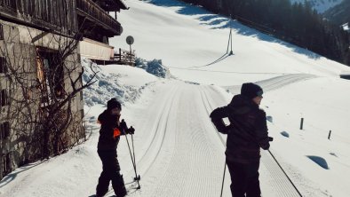 alpbachloft_alpbachtal_unserekinderaufderloipe, © Anna-Christina Moser