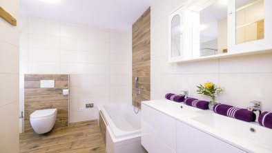 Badezimmer Apartment Altholz