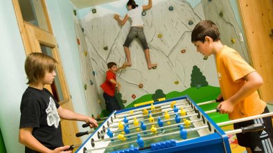 Kinderspielzimmer mit Tischfußball